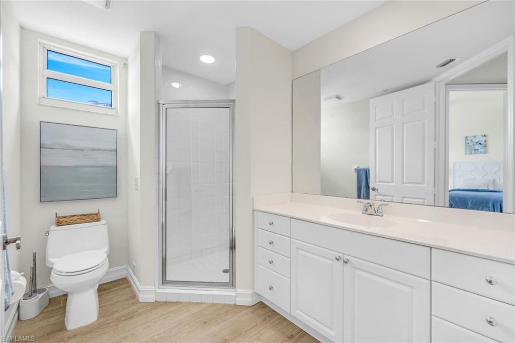 400 Flagship Dr 401 Property Photo 21