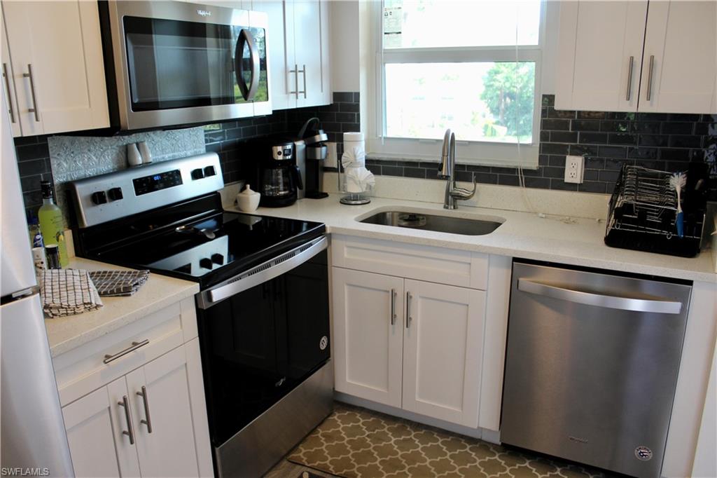 400 Forest Lakes Blvd 309 Property Photo 5