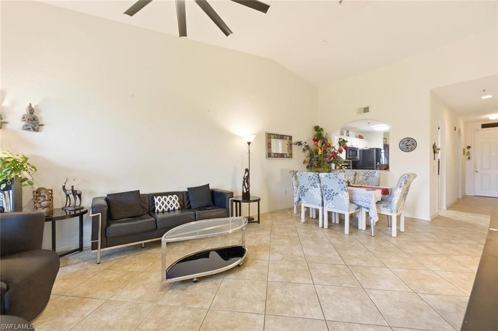 6828 Sterling Greens Pl 4405 Property Photo 5