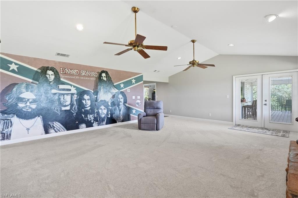 17900 Devore Ln Property Photo 11