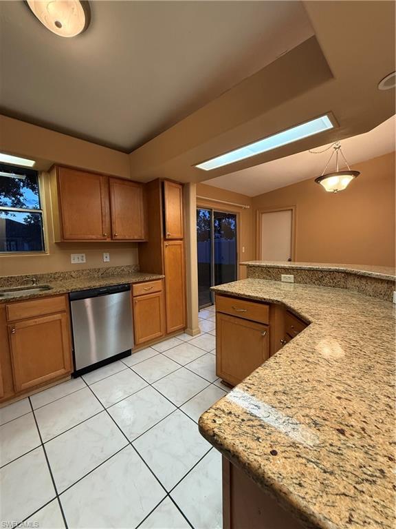 1006 2nd Ave Property Photo 23