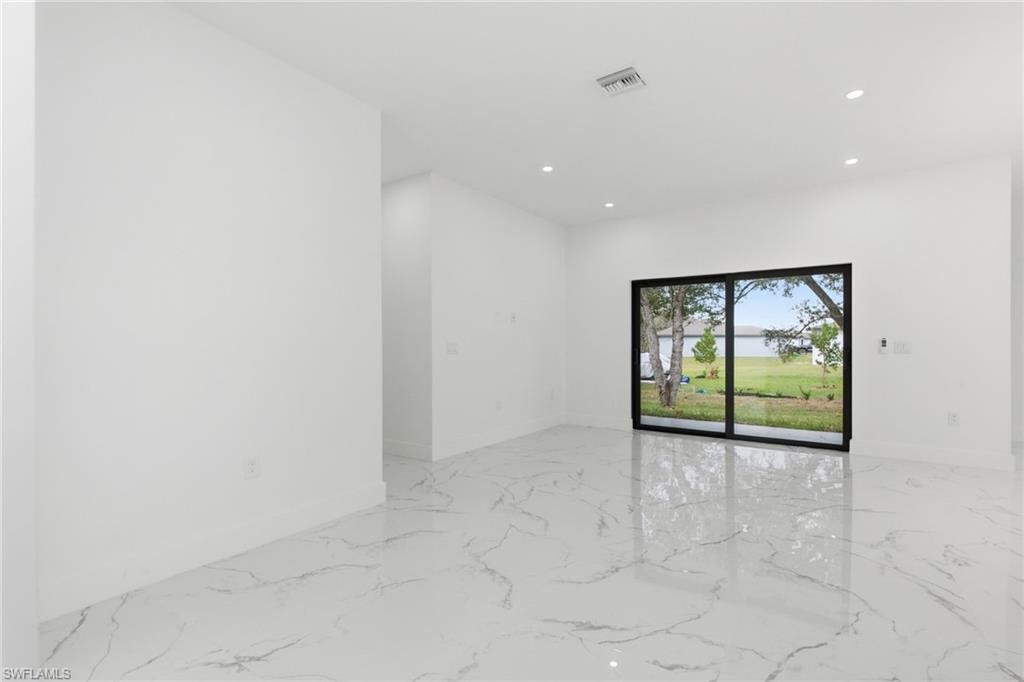 161 Blackstone Dr Property Photo 13