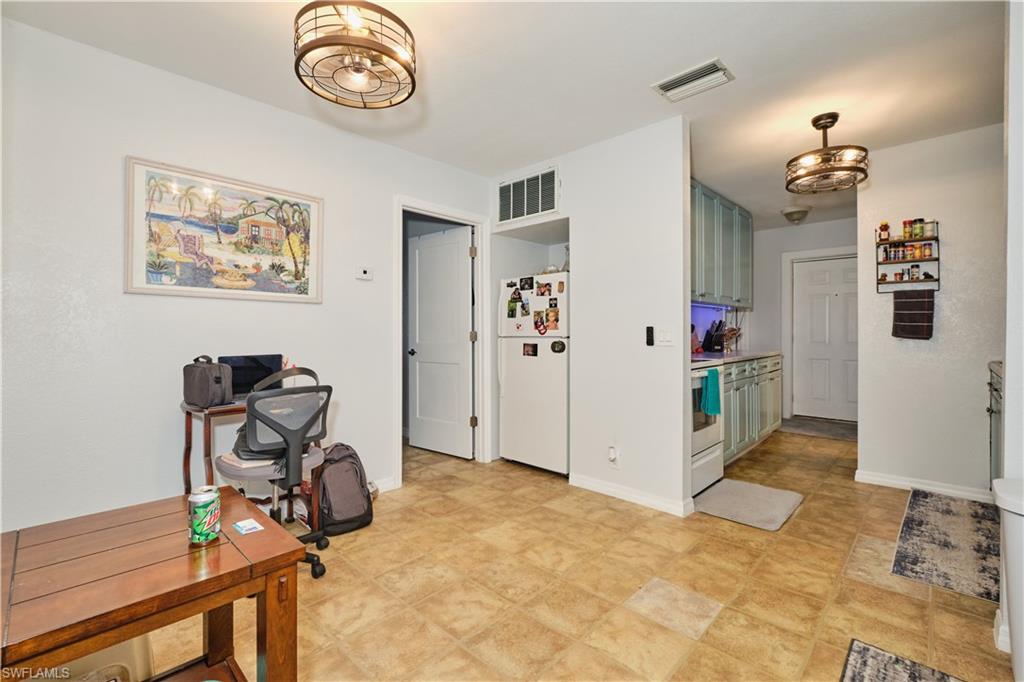 16820 Banyon Dr Property Photo 4