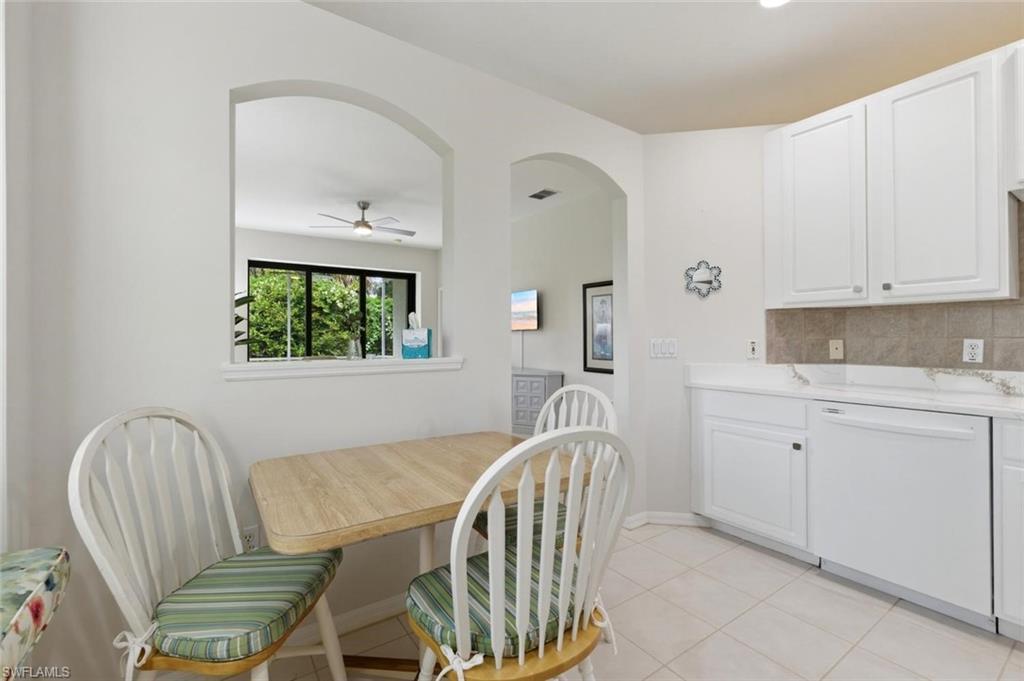 7685 Meadow Lakes Dr 1301 Property Photo 12