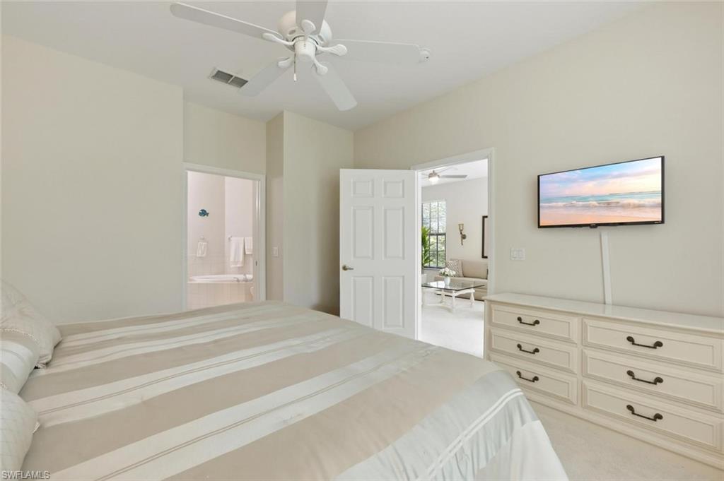 7685 Meadow Lakes Dr 1301 Property Photo 17