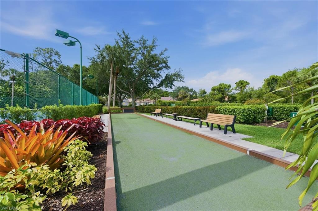 7685 Meadow Lakes Dr 1301 Property Photo 27
