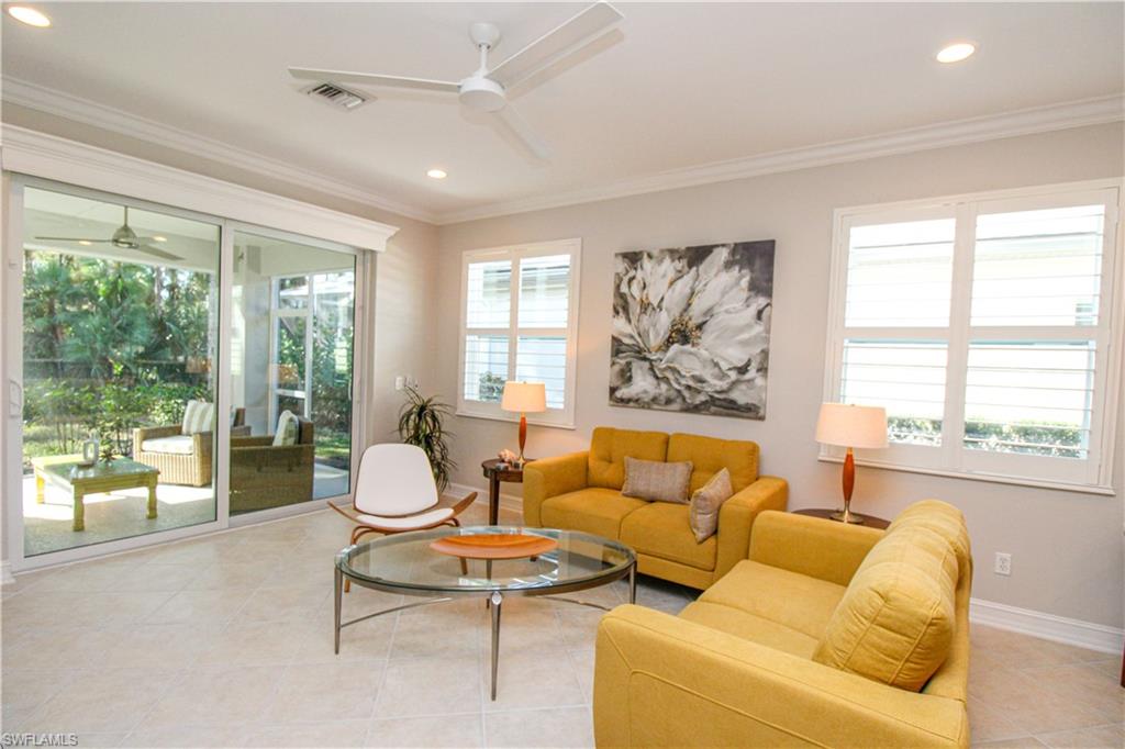 1912 Tarpon Bay Dr N Property Photo 10