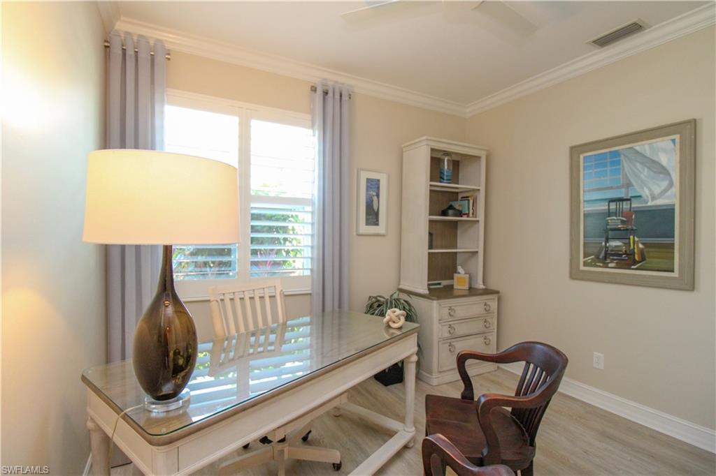 1912 Tarpon Bay Dr N Property Photo 23