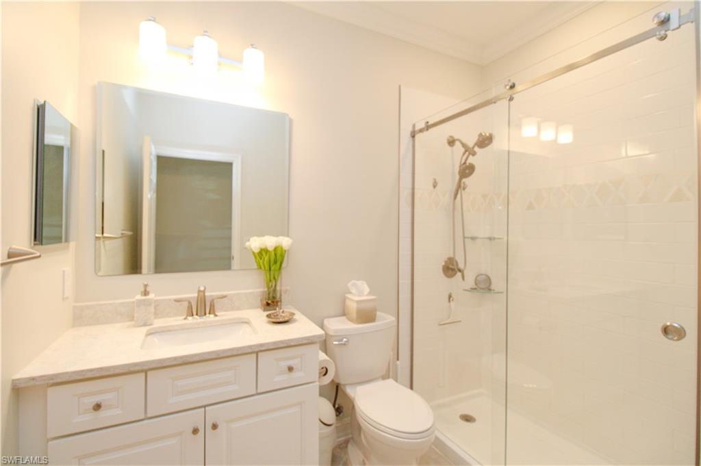 1912 Tarpon Bay Dr N Property Photo 28