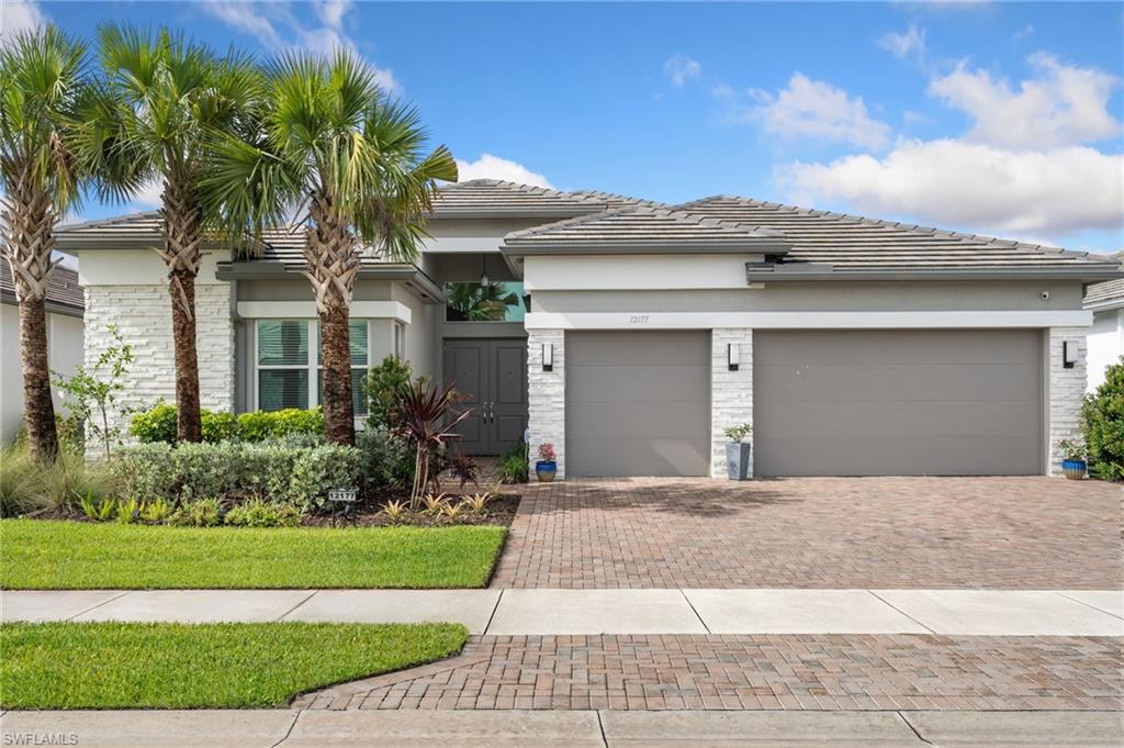 12177 Eucalyptus Way Property Photo 2