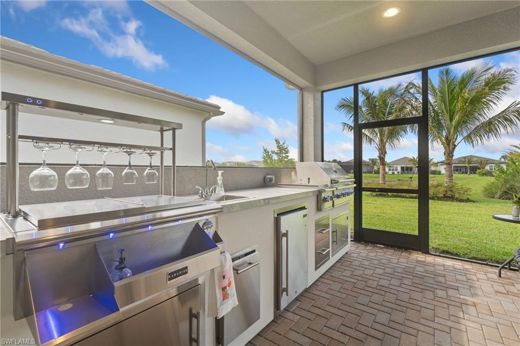 12177 Eucalyptus Way Property Photo 6