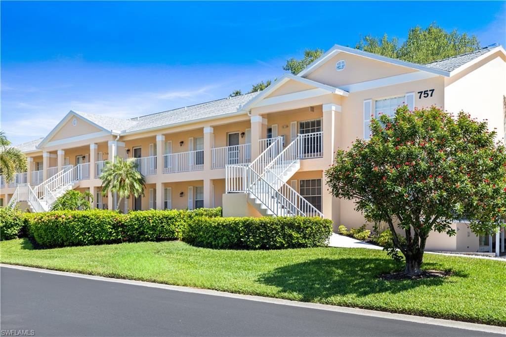 757 Wiggins Lake DR 106 Property Photo 1