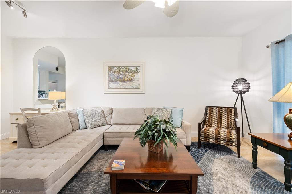 757 Wiggins Lake Dr 106 Property Photo 11