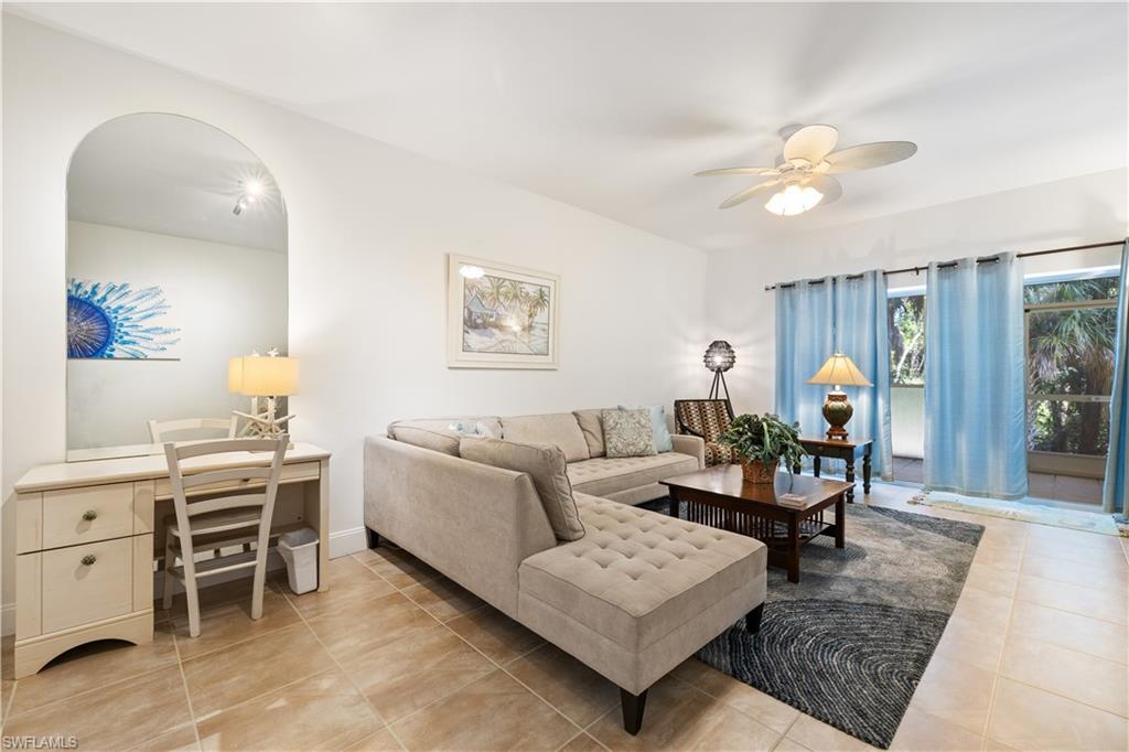 757 Wiggins Lake Dr 106 Property Photo 13