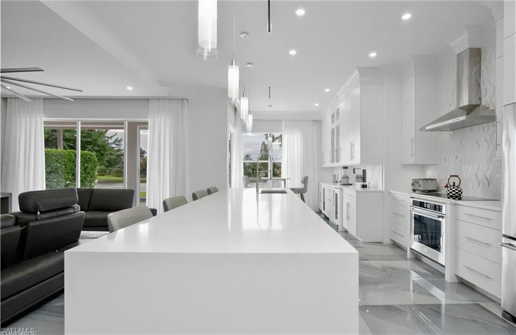 8967 Lely Island Cir Property Photo 6