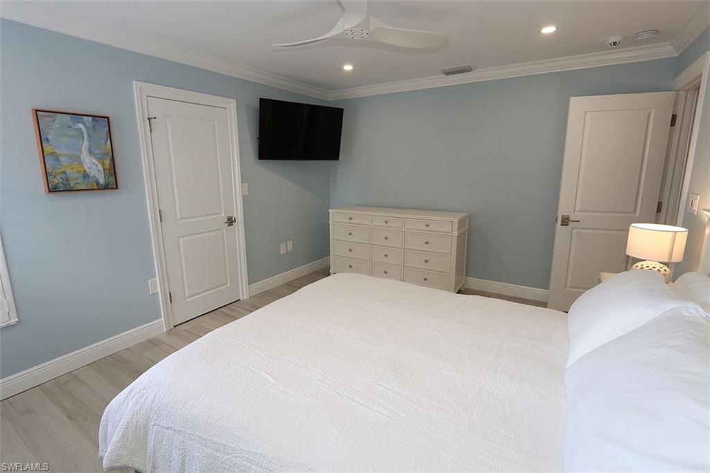 6131 Pelican Bay Blvd I4 Property Photo 13