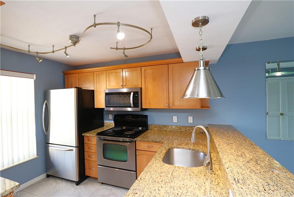 1305 Mainsail Dr 1002 Property Photo 5