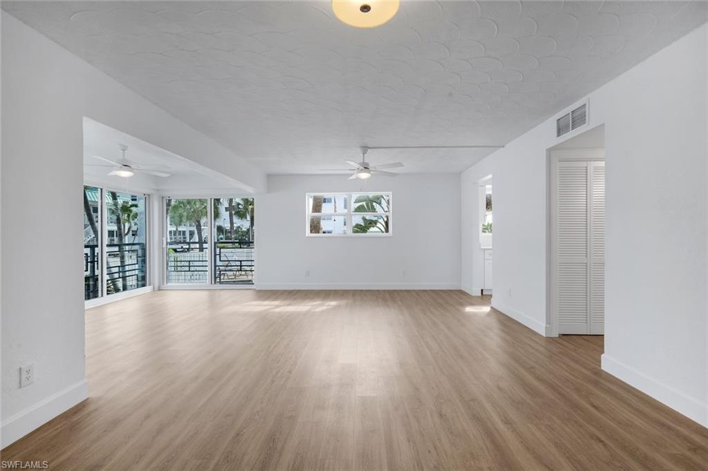 6500 Estero Blvd C113 Property Photo 10