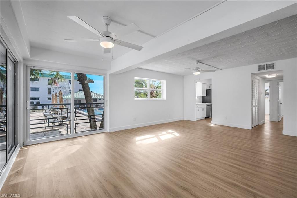 6500 Estero Blvd C113 Property Photo 12
