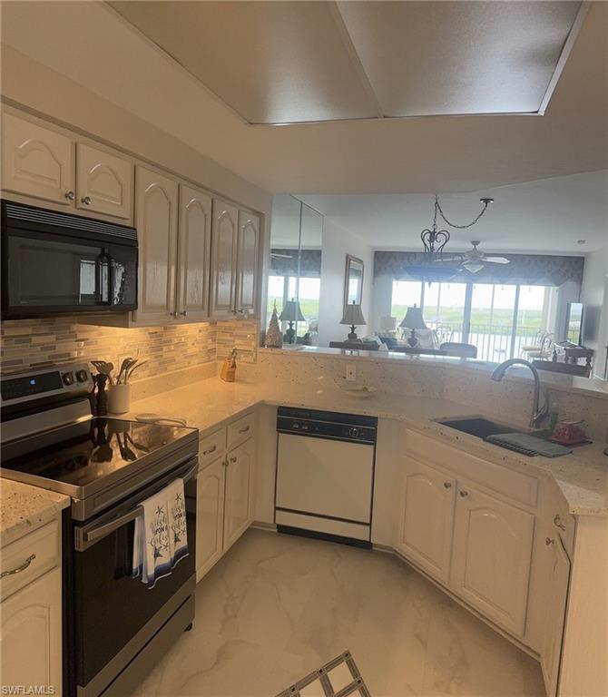13105 Vanderbilt Dr 808 Property Photo 10