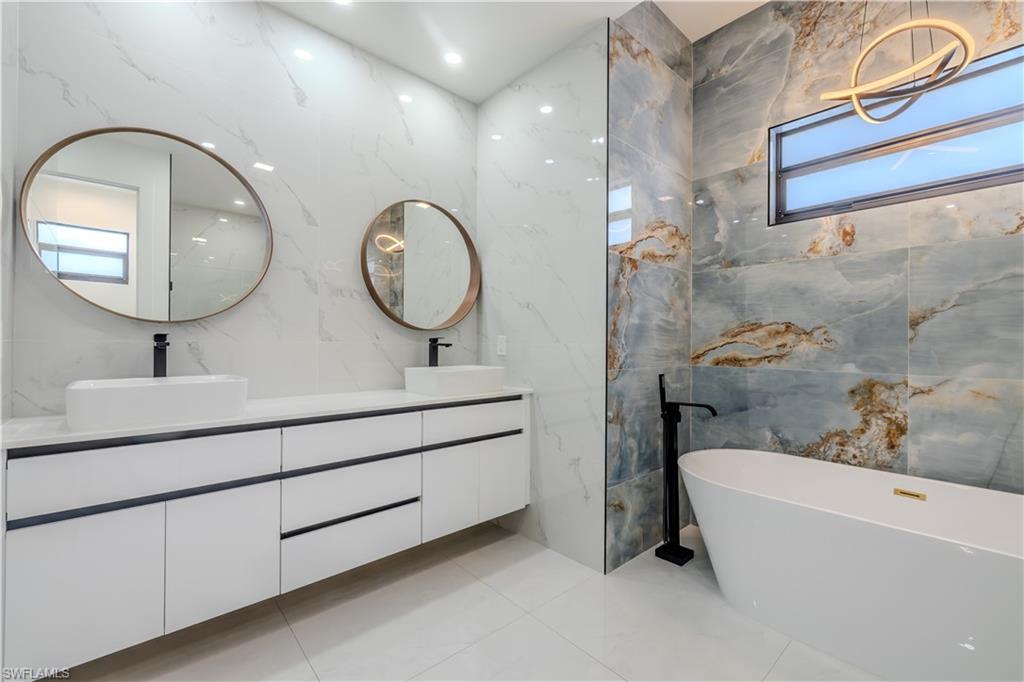 226021227 Property Photo 4