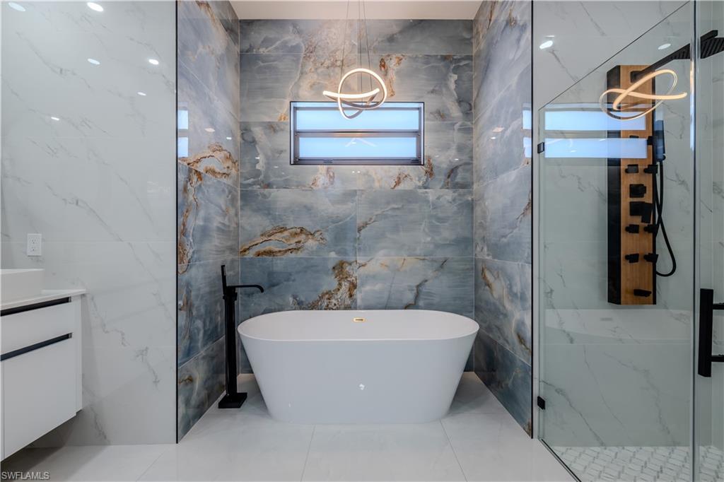 226021227 Property Photo 5