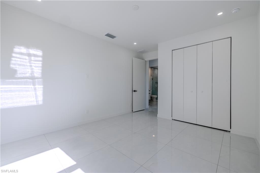 226021227 Property Photo 17