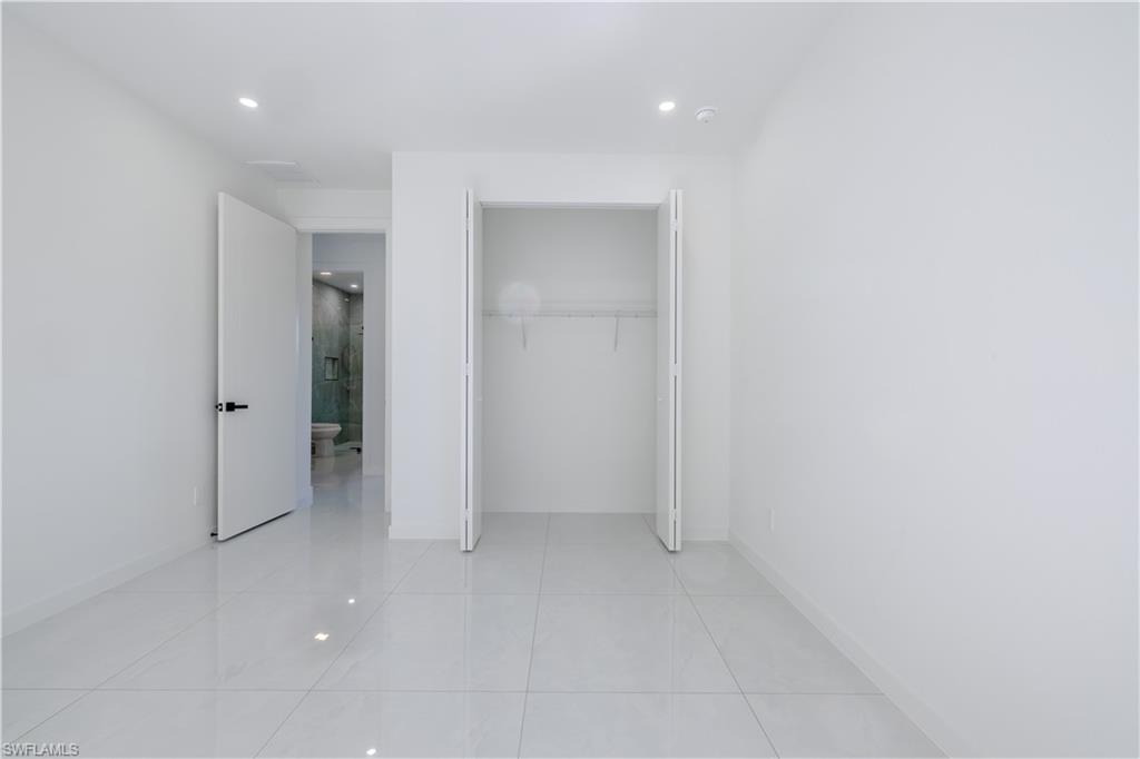 226021227 Property Photo 19