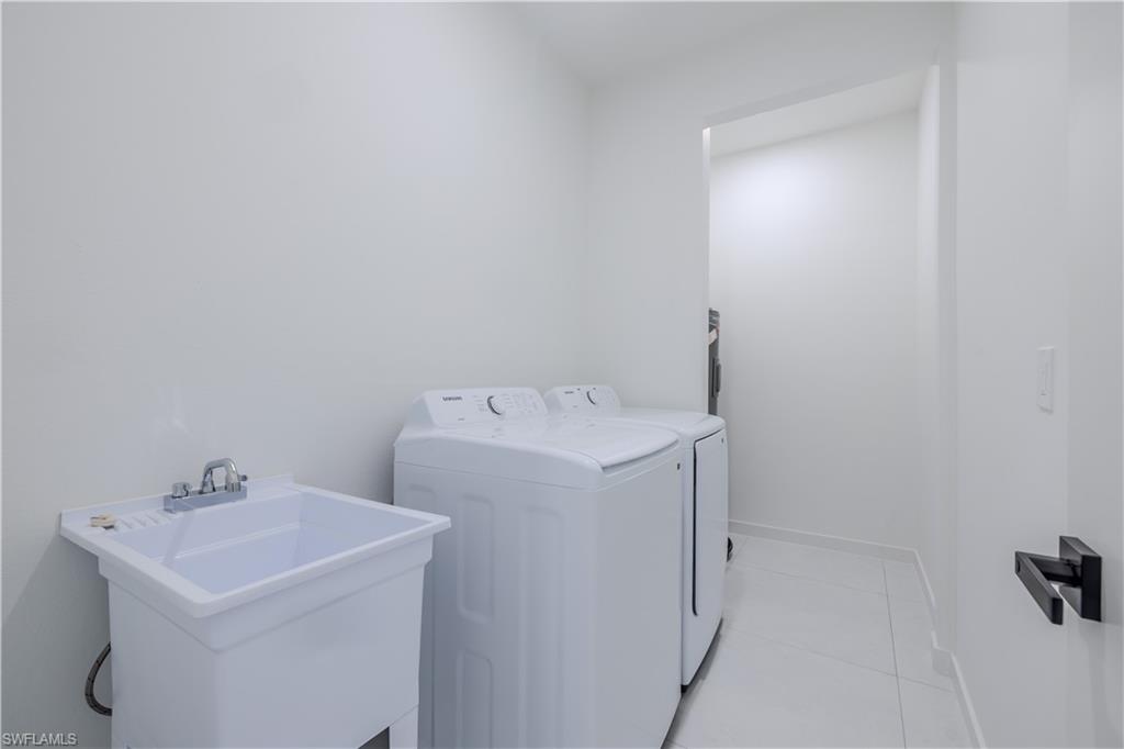226021227 Property Photo 20