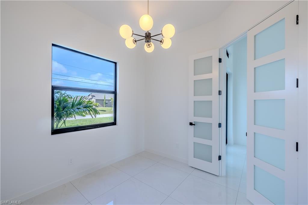 226021227 Property Photo 24