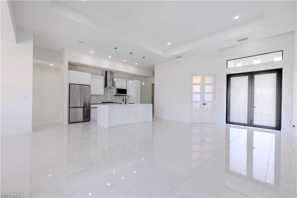 226021227 Property Photo 26