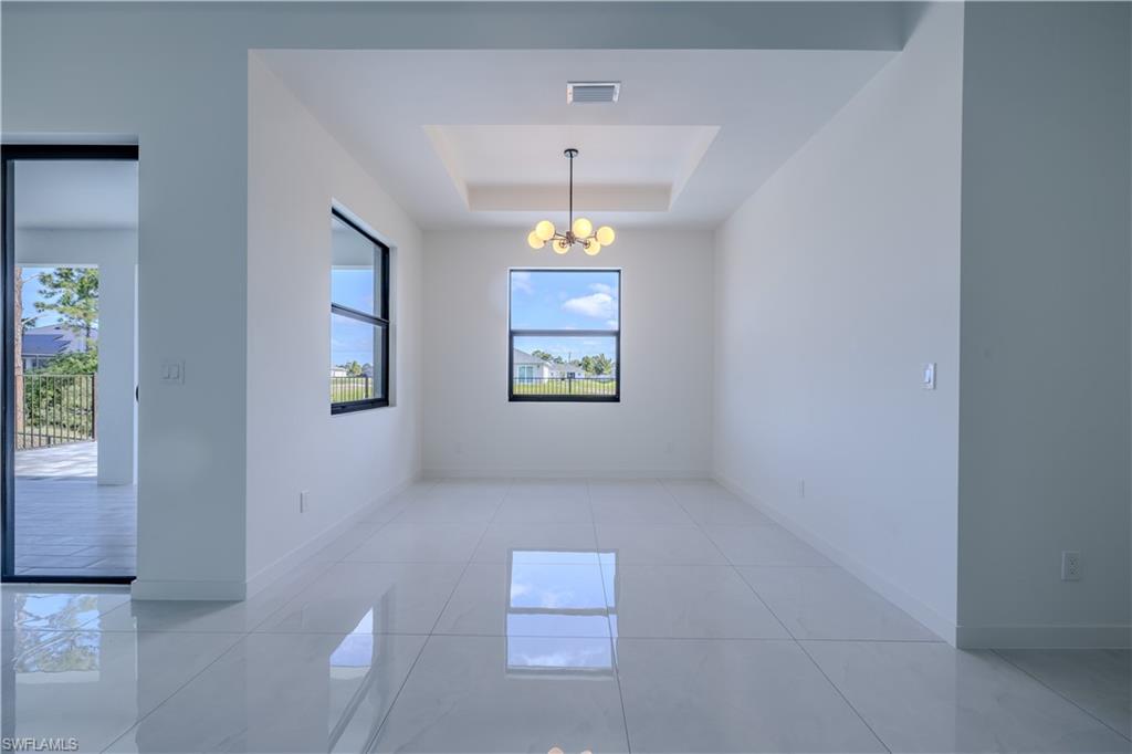 226021227 Property Photo 29