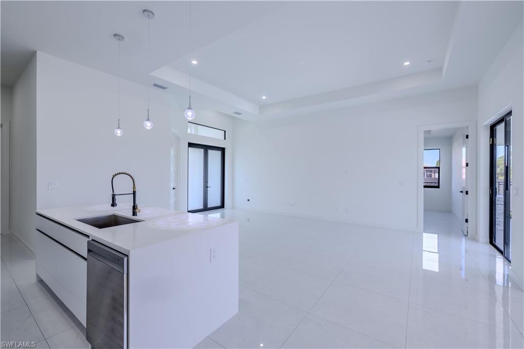 226021227 Property Photo 36