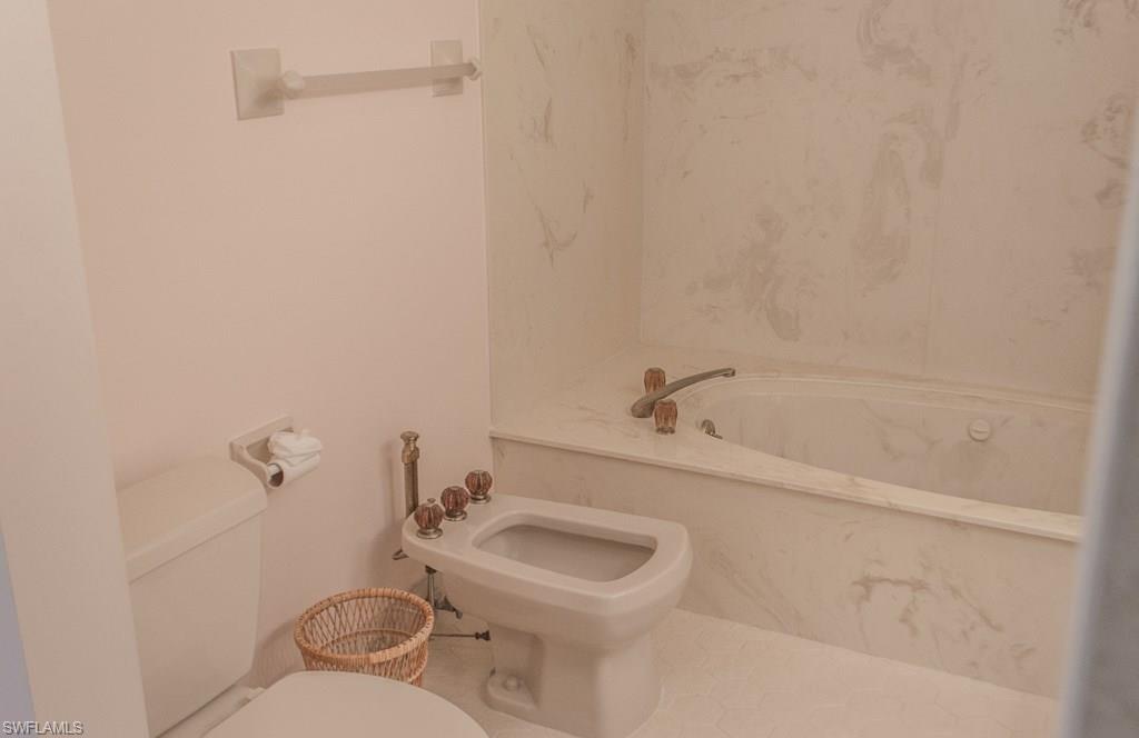 6075 Pelican Bay Blvd 1204 Property Photo 13