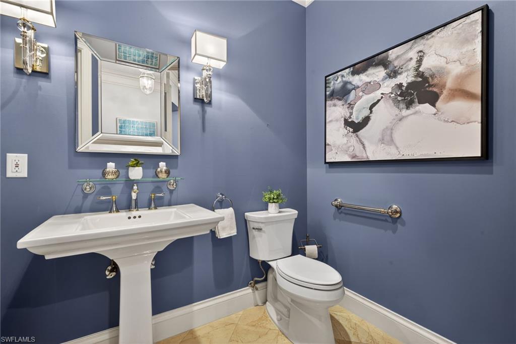 625 5th Ave S 302 Property Photo 14
