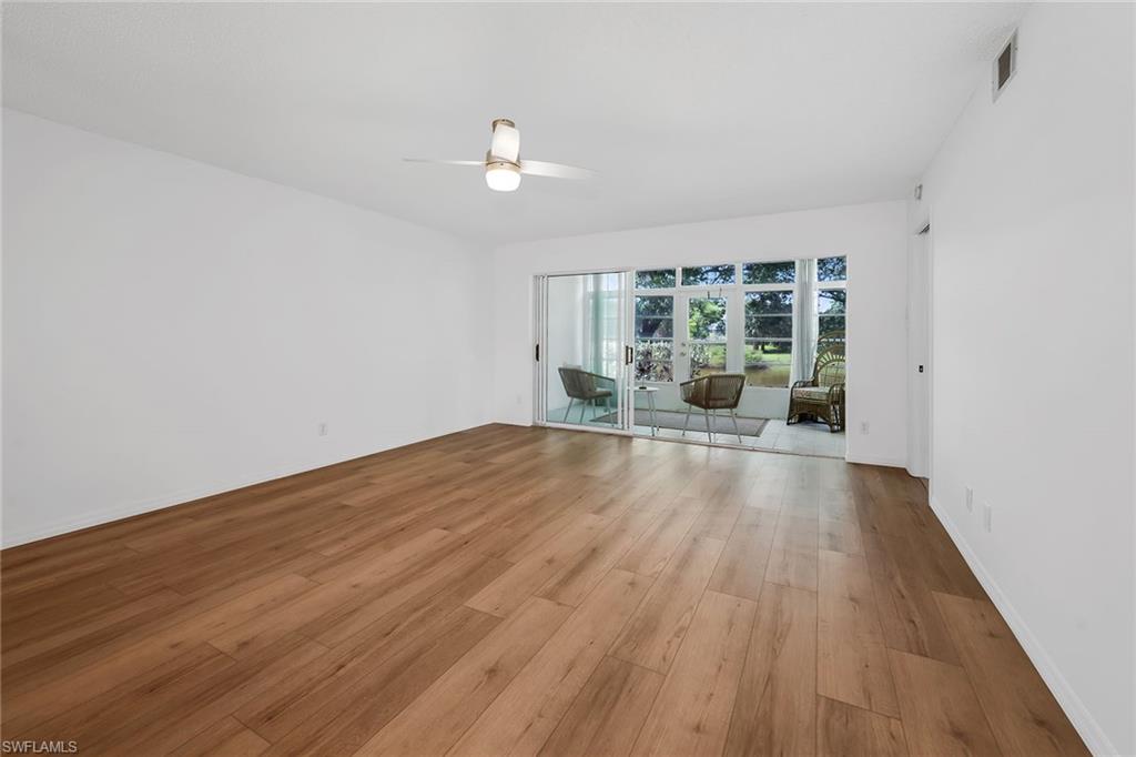 208 Furse Lakes Cir D6 Property Photo 3