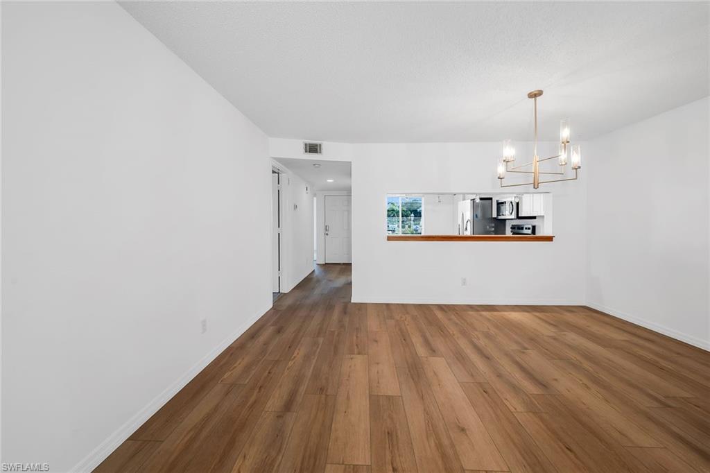 208 Furse Lakes Cir D6 Property Photo 11