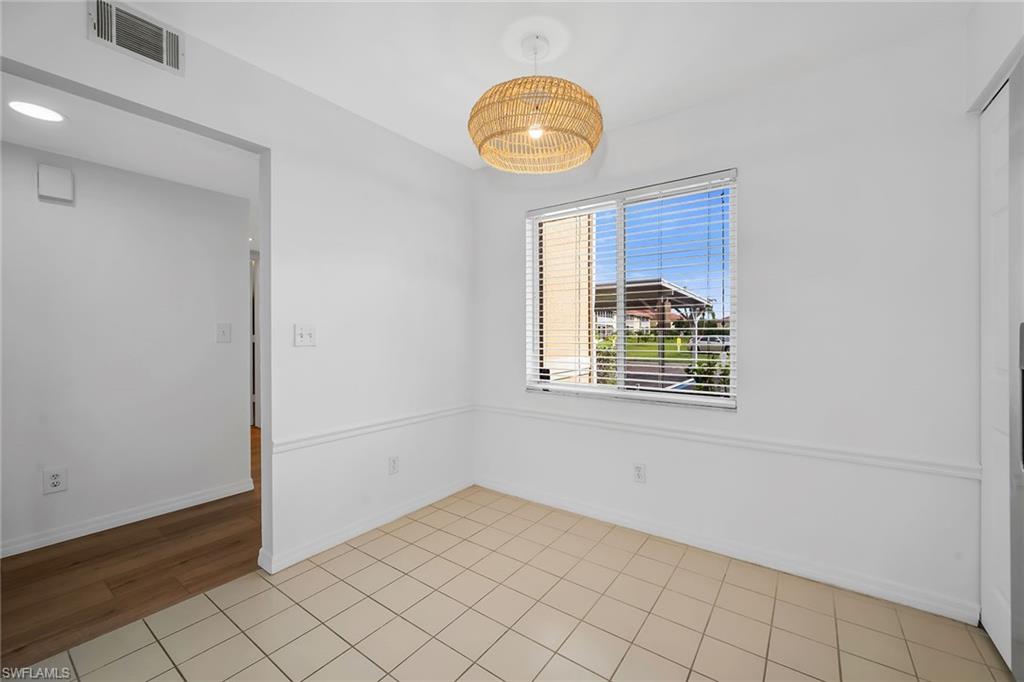 208 Furse Lakes Cir D6 Property Photo 15