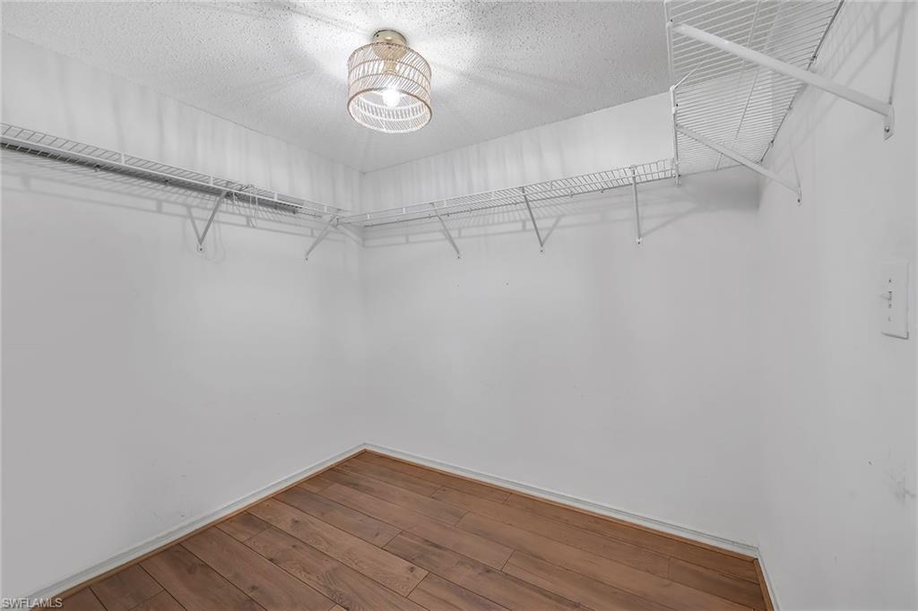 208 Furse Lakes Cir D6 Property Photo 21