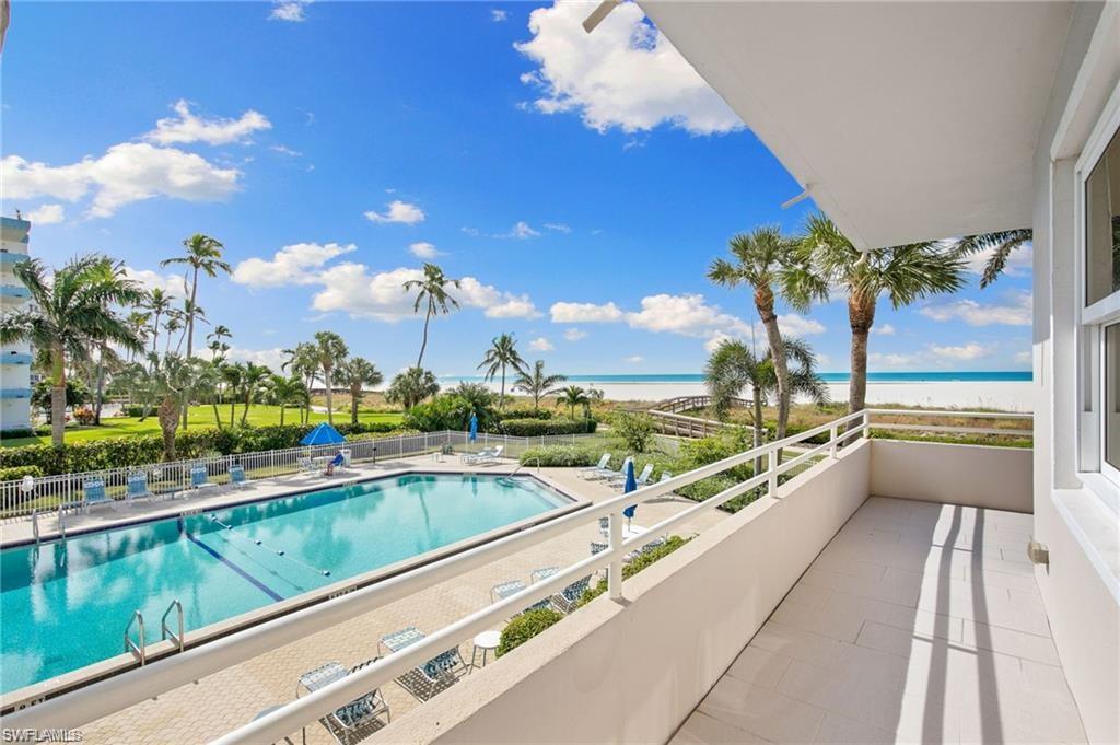 240 Seaview Ct 211 Property Photo 2