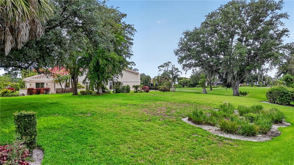 16047 Forest Oaks Dr Property Photo 7