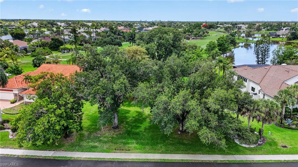 16047 Forest Oaks Dr Property Photo 14