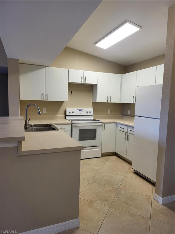 8288 Key Royal Ln 1431 Property Photo 3