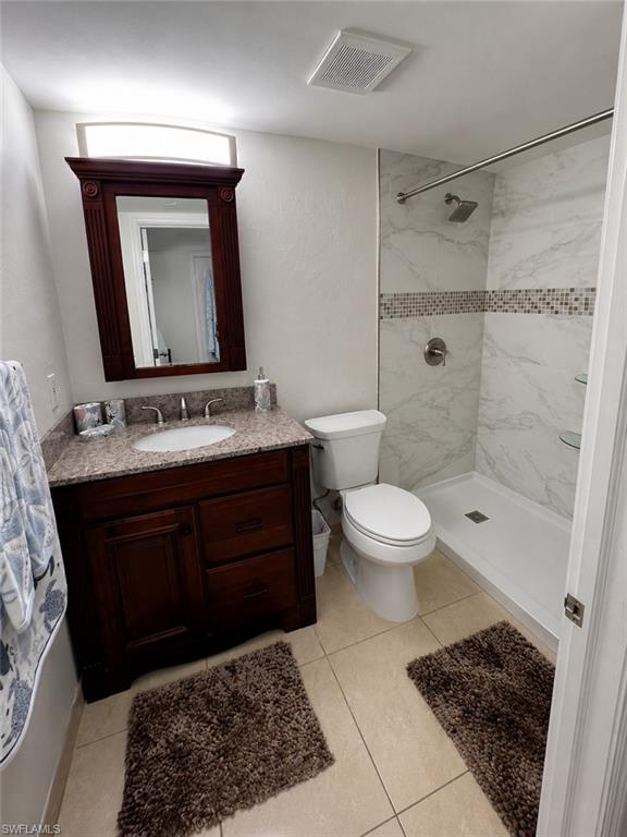 7390 Estero Blvd 203b Property Photo 9