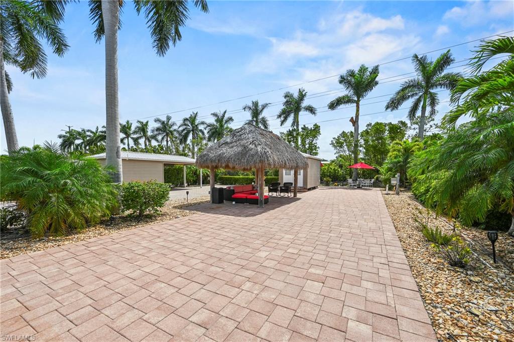 5300 Cypress Trail Resort CIR Property Photo 1
