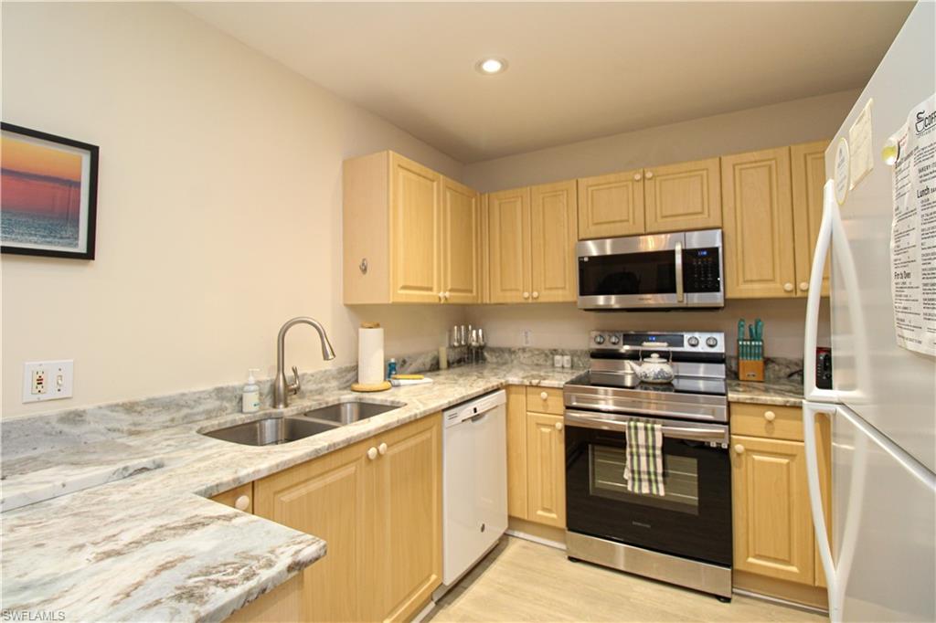 519 Roma Ct 3206 Property Photo 17
