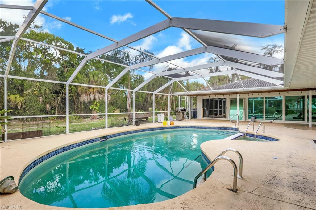 27126 Rue De Paix Property Photo 34