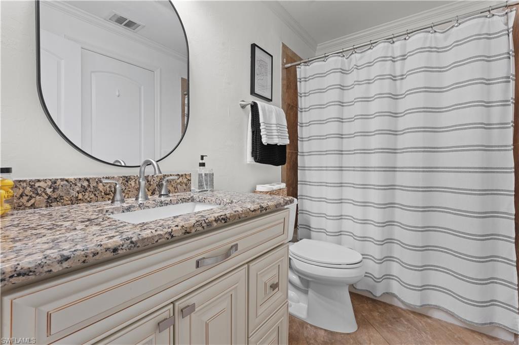 16442 Timberlakes Dr 204 Property Photo 23