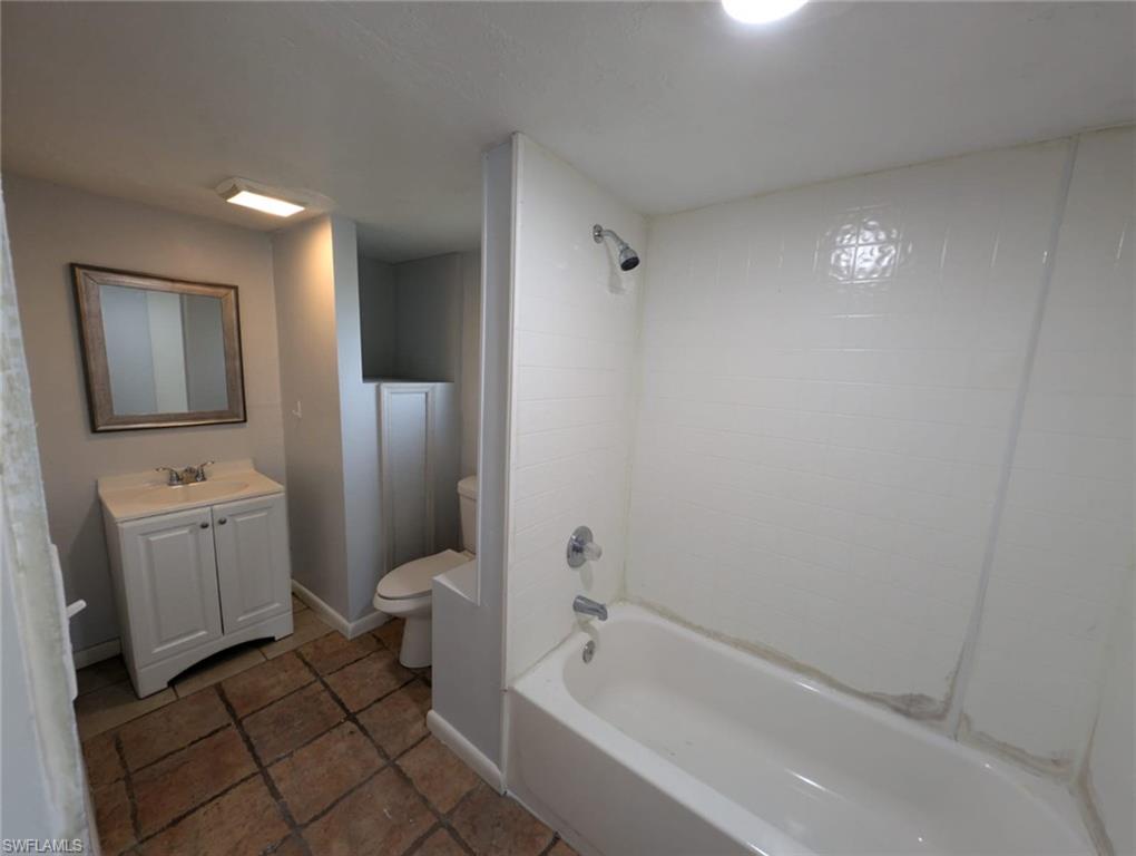 111 Palmetto Ln W Property Photo 11