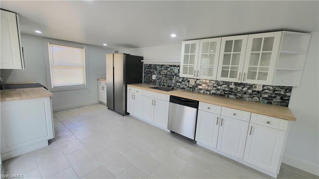 10671 Hampton ST Property Photo 1